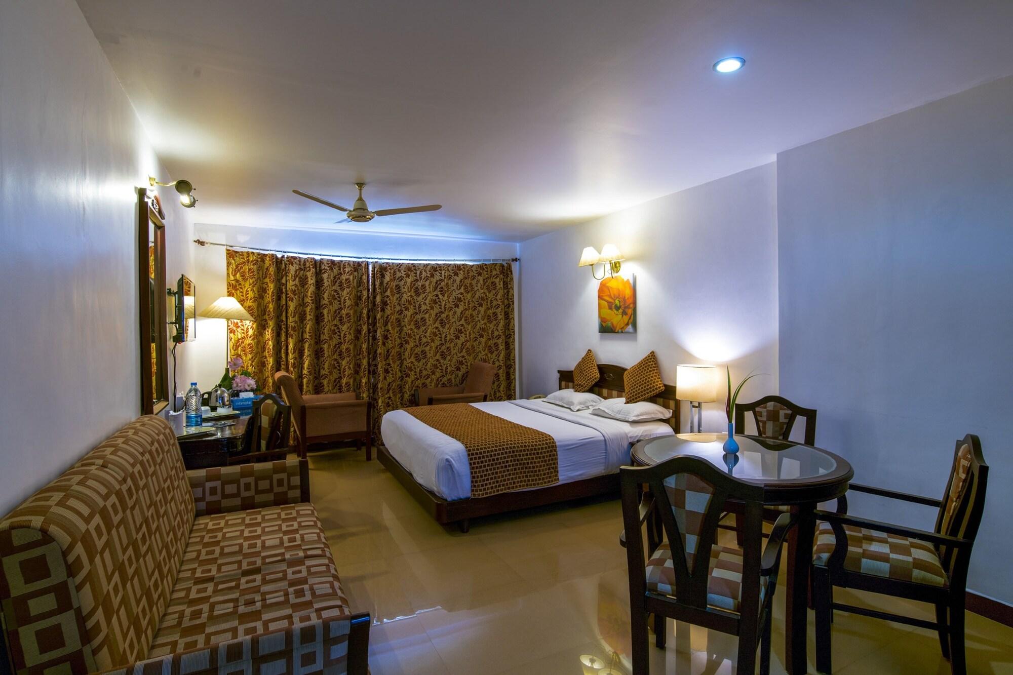 Golf View Hotels & Suites Nedumbassery Bagian luar foto