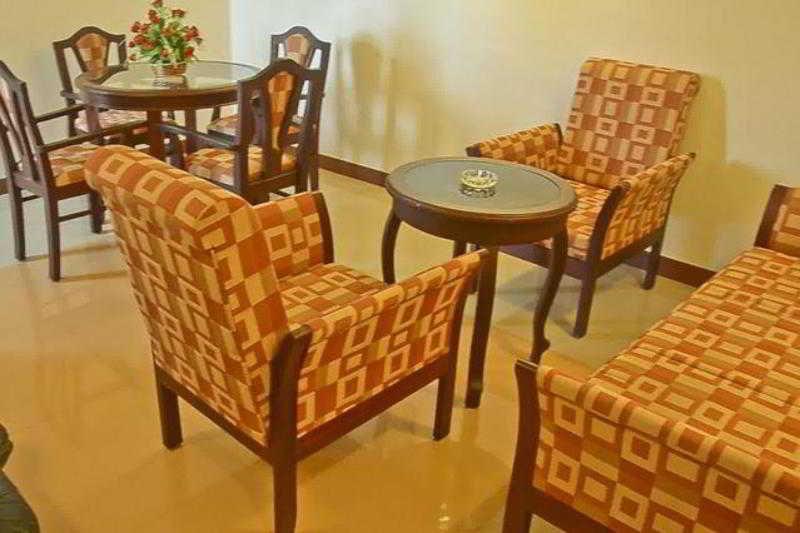 Golf View Hotels & Suites Nedumbassery Bagian luar foto